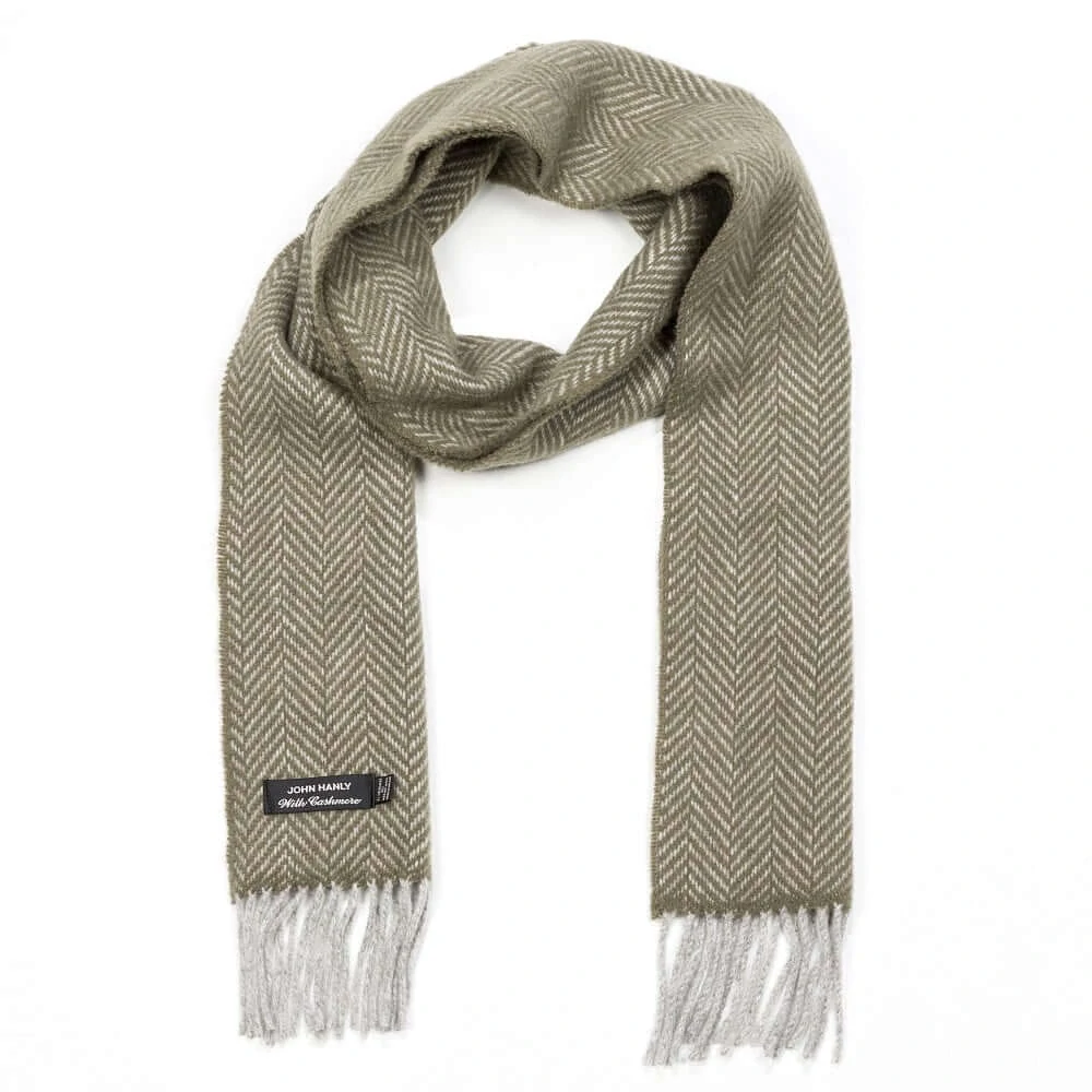 Šála z merino vlny a kašmíru Light Grey Olive Herringbone 200x24 cm John Hanly