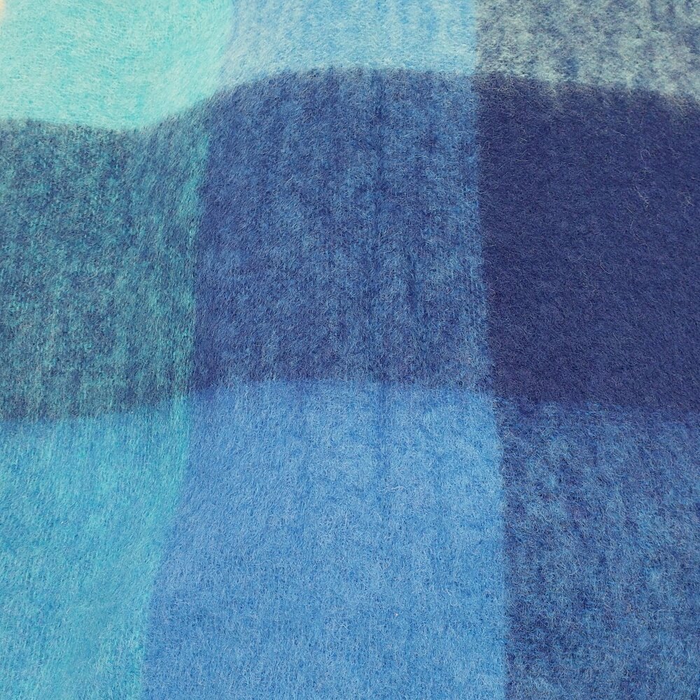 Mohérová deka Aqua Blue Navy Block Check 182 x 137 cm John Hanly