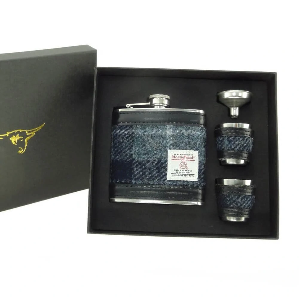 Placatka Harris Tweed Grey Black Tartan 170ml se 2 panáky a nálevkou v dárkové kazetě