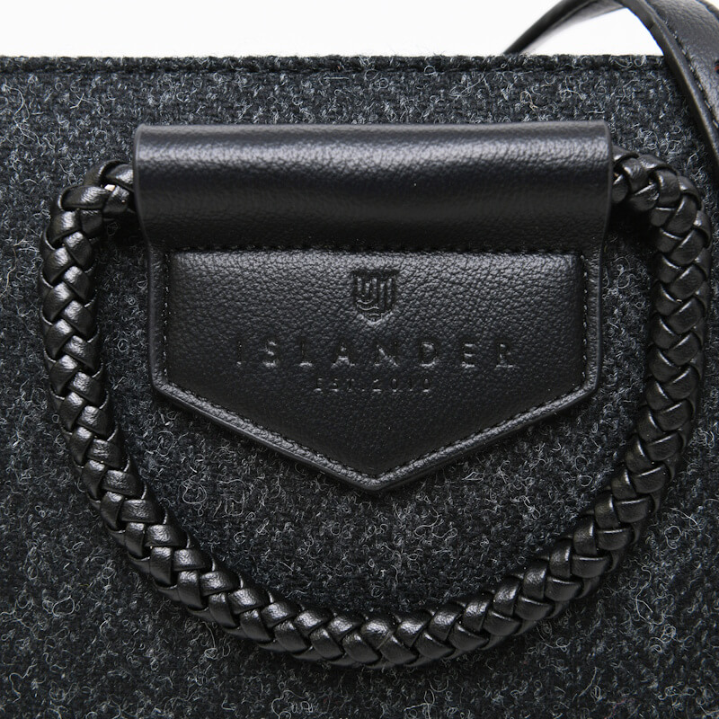 Kabelka The Arran Tote Black Herringbone - Islander