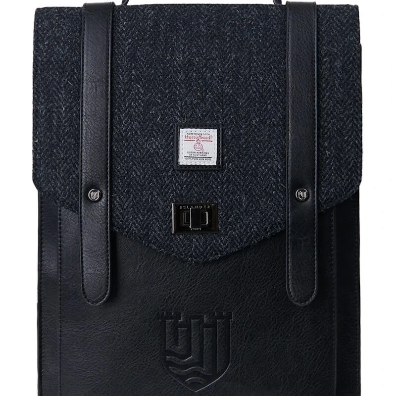 Batoh The Carloway Black Herringbone - Islander