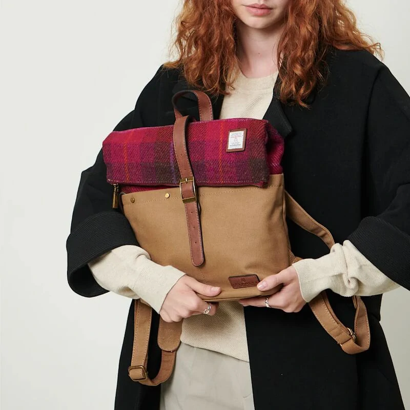 Batoh The Canvas Fuchsia Tartan - Islander