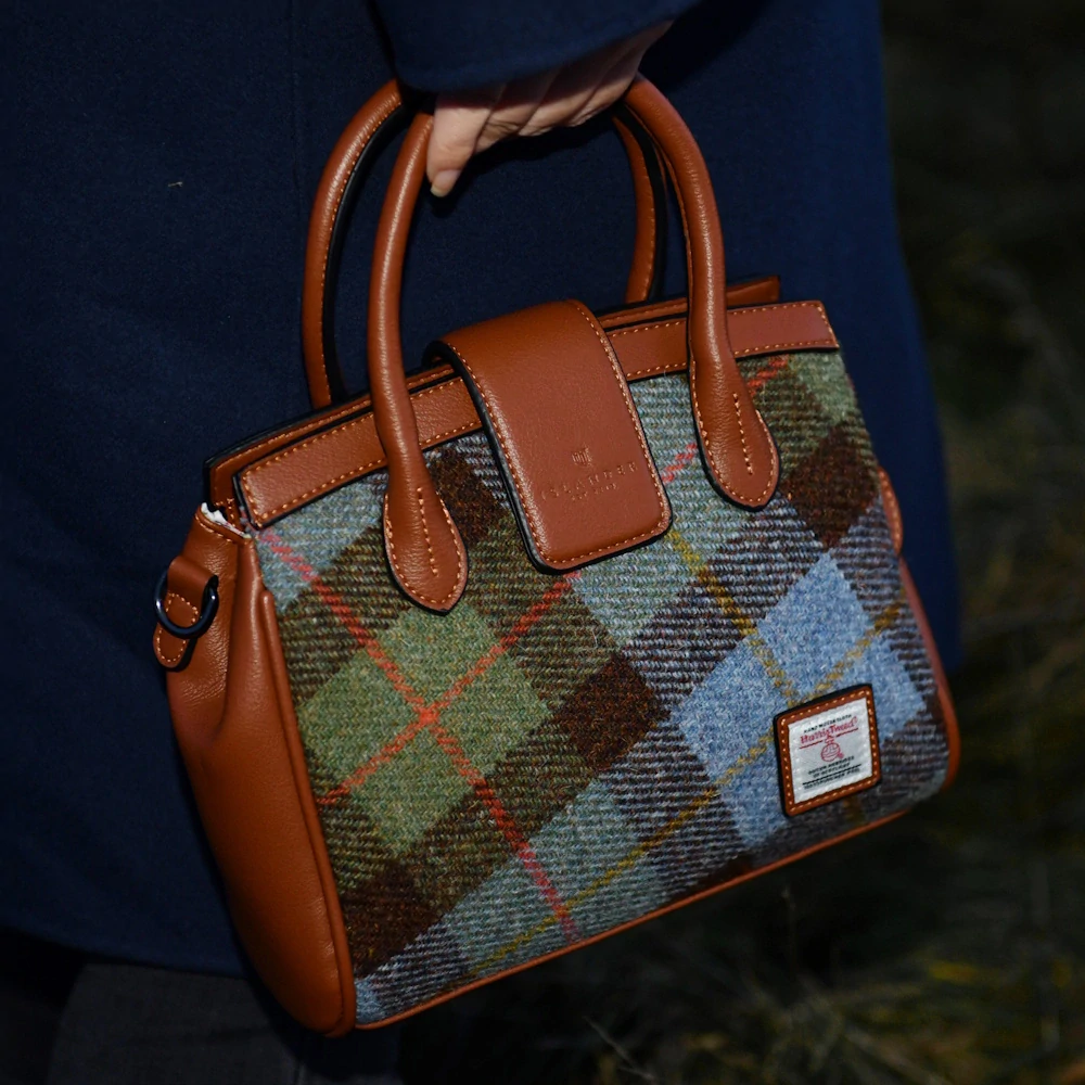 Kabelka The Mini Tiree Gunn Tartan - Islander