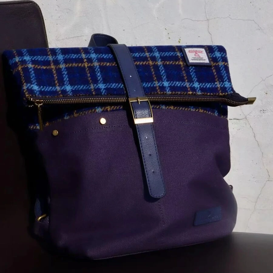 Batoh The Canvas Navy Tartan - Islander