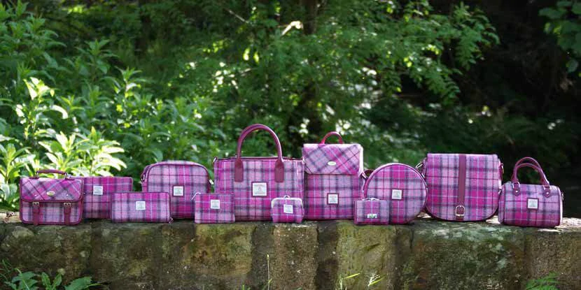 Peněženka Staffa Harris Tweed - Vibrant Pink Buchanan