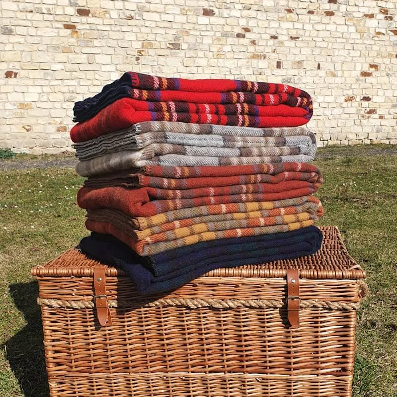 Vlněná deka Tartan Antique Royal Stewart (bez třásní) 200 x 150 cm Tweedmill