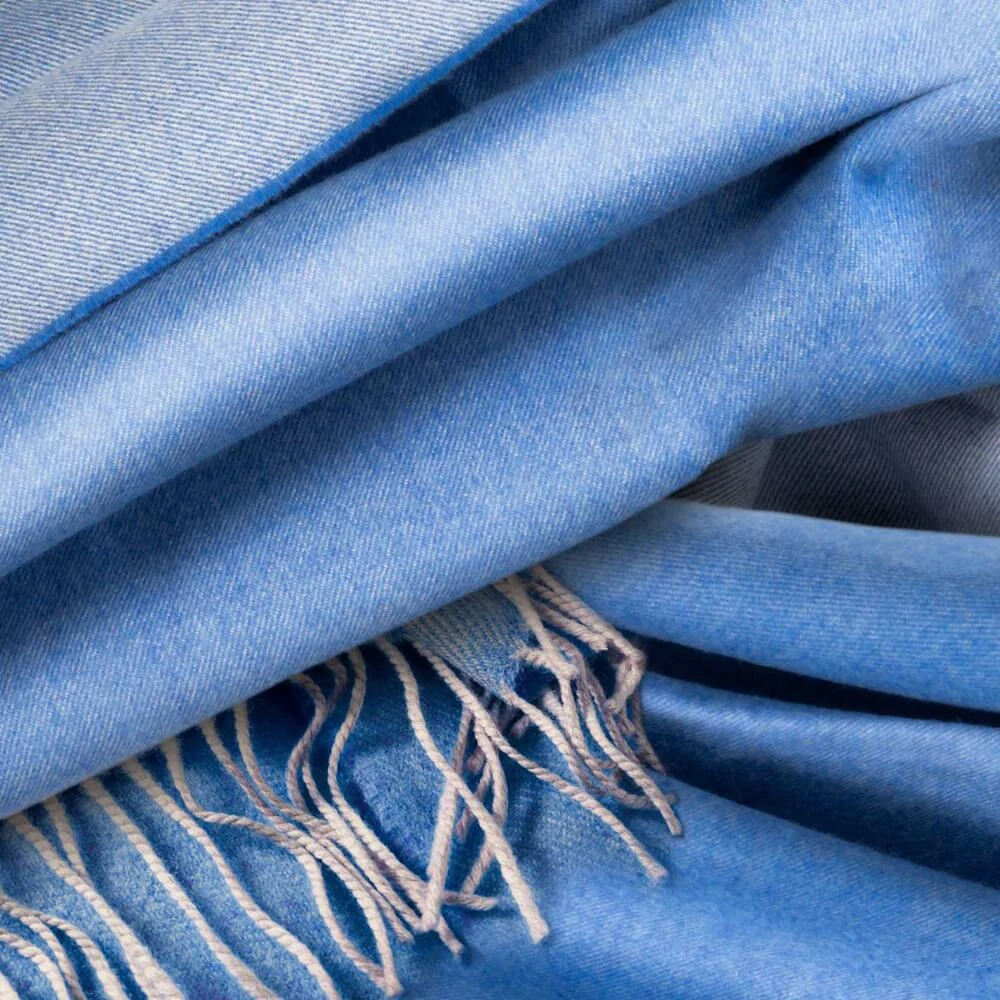 Pashmina / wrap z jemné Merino vlny Blue Oyster 200x76 cm - John Hanly