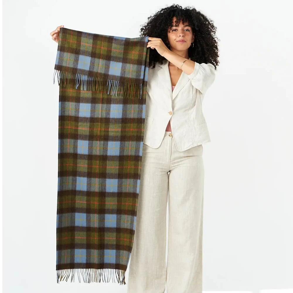 Šála z jehněčí vlny Gunn Tartan široká 180x50 cm - Islander