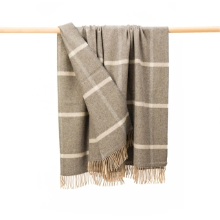 Deka Supersoft vlna / Caregora Angora Grey Silver Windowpane Check 190 x 136cm - John Hanly